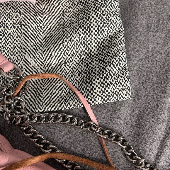 Powder Pink on trend Rebecca Minkoff bag - Picture 6 of 13